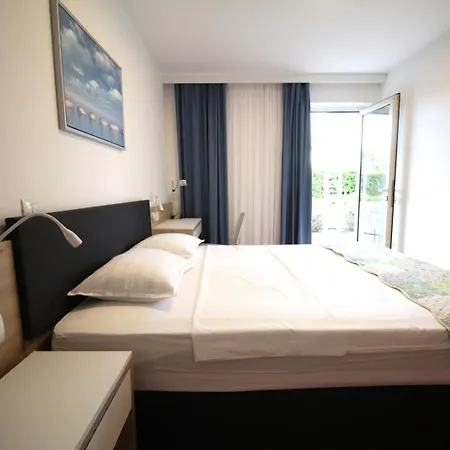 With Swimming Pool Rozac, - 27256 Lejlighed Umag